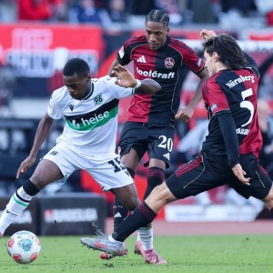 TZ：拜仁考虑回购后腰阿塞科替格雷茨卡，他被称作身体怪兽