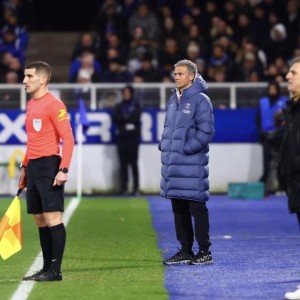 开云体育-恩里克：输给葡体影响了球队的信心；相信巴黎能踢好下场欧冠