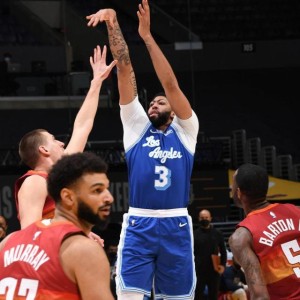 开云APP-格林透露某超巨身材走样 戴维斯：只要能赢球就行